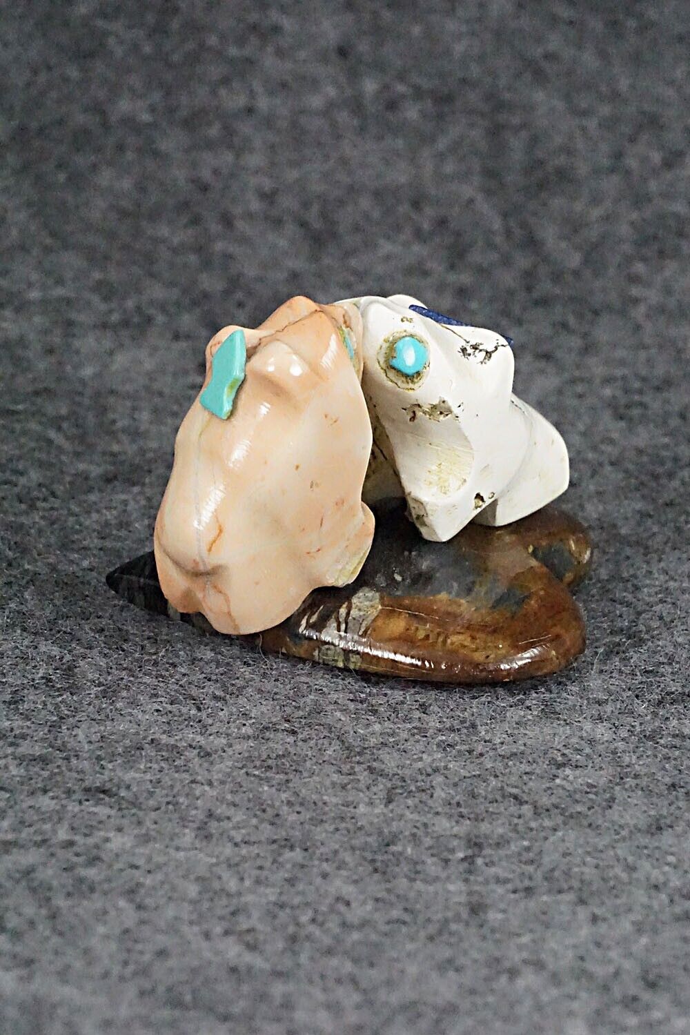 Bear Zuni Fetish Carving - Della Haloo
