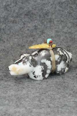 Bear Zuni Fetish Carving - Peter Gasper