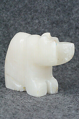 Bear Zuni Fetish Carving - Gilbert Lonjose