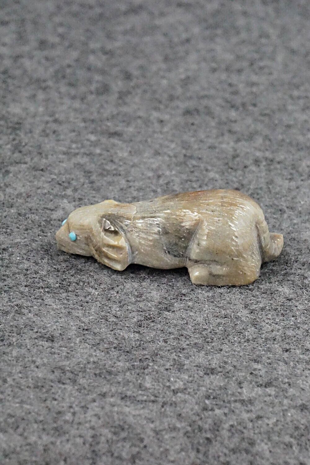 Otter Zuni Fetish - Derrick Kaamasee