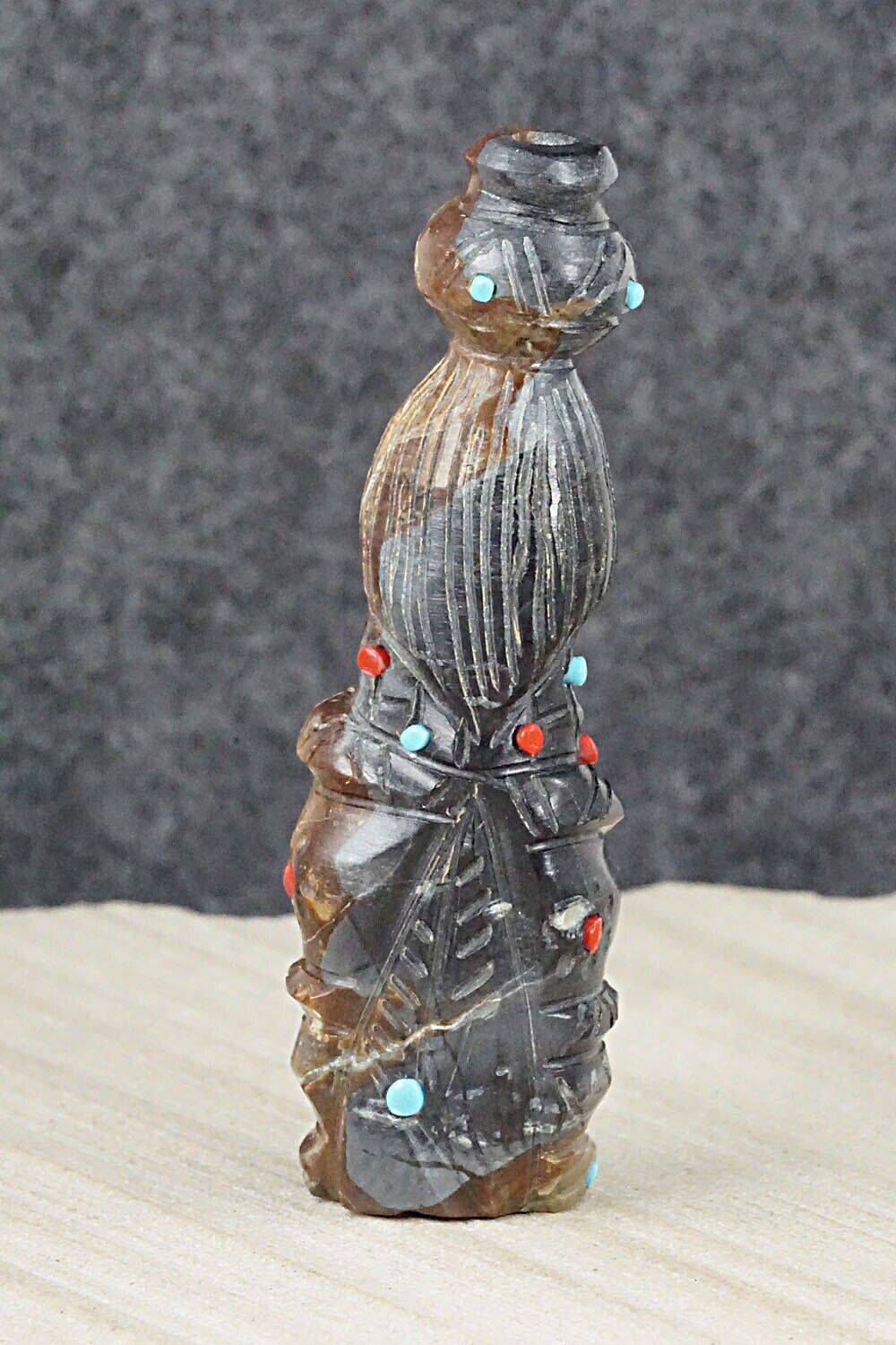 Ola Maiden Zuni Fetish Carving - Danette Laate