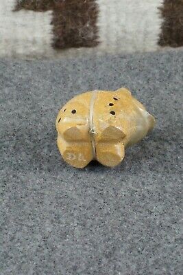 Frog Zuni Fetish Carving - Delvin Leekya