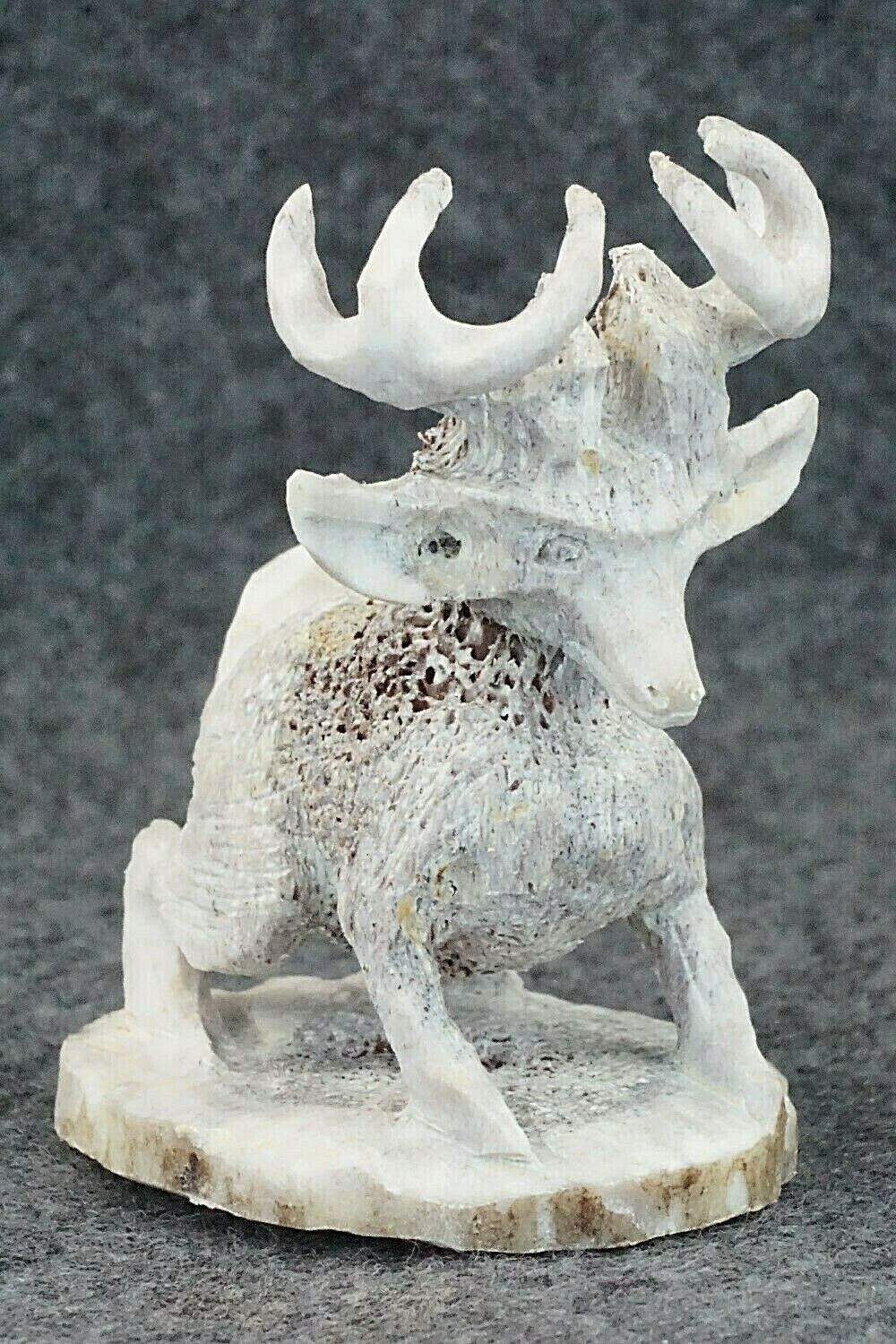 Deer Zuni Fetish Carving - Lewis Malie Jr.