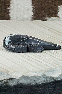 Bear Zuni Fetish Carving - Ronnie Lunasee