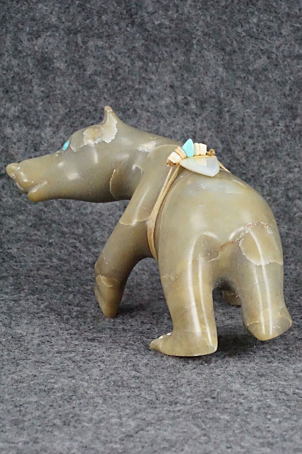 Bear Zuni Fetish Carving - Albert Eustace