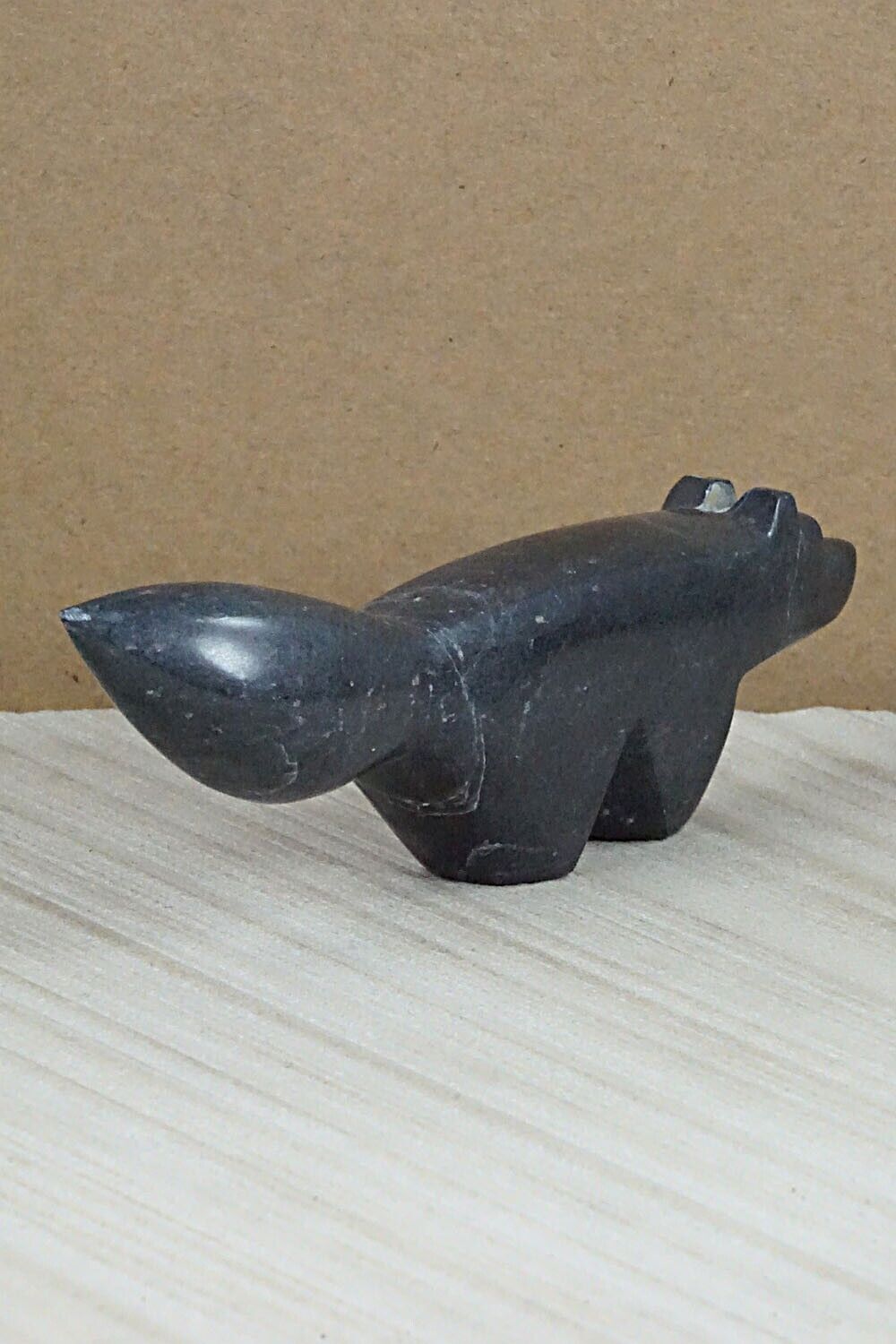 Wolf Zuni Fetish Carving - Bernard Laiwakete