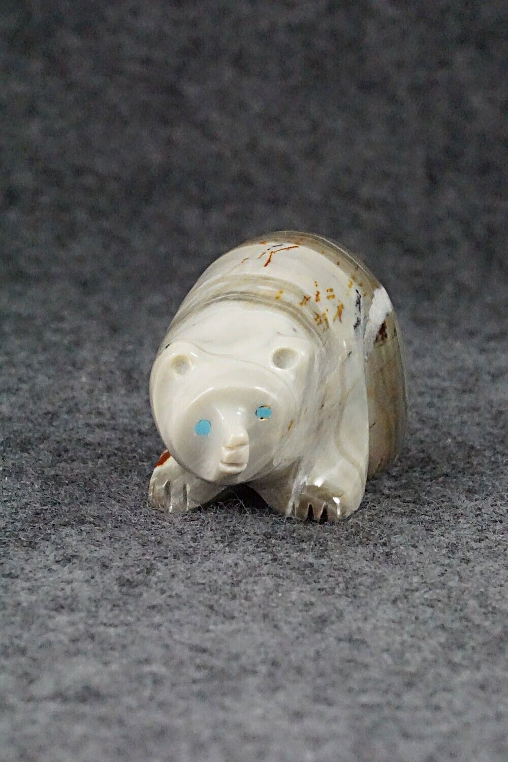 Bear Zuni Fetish Carving - David Chavez