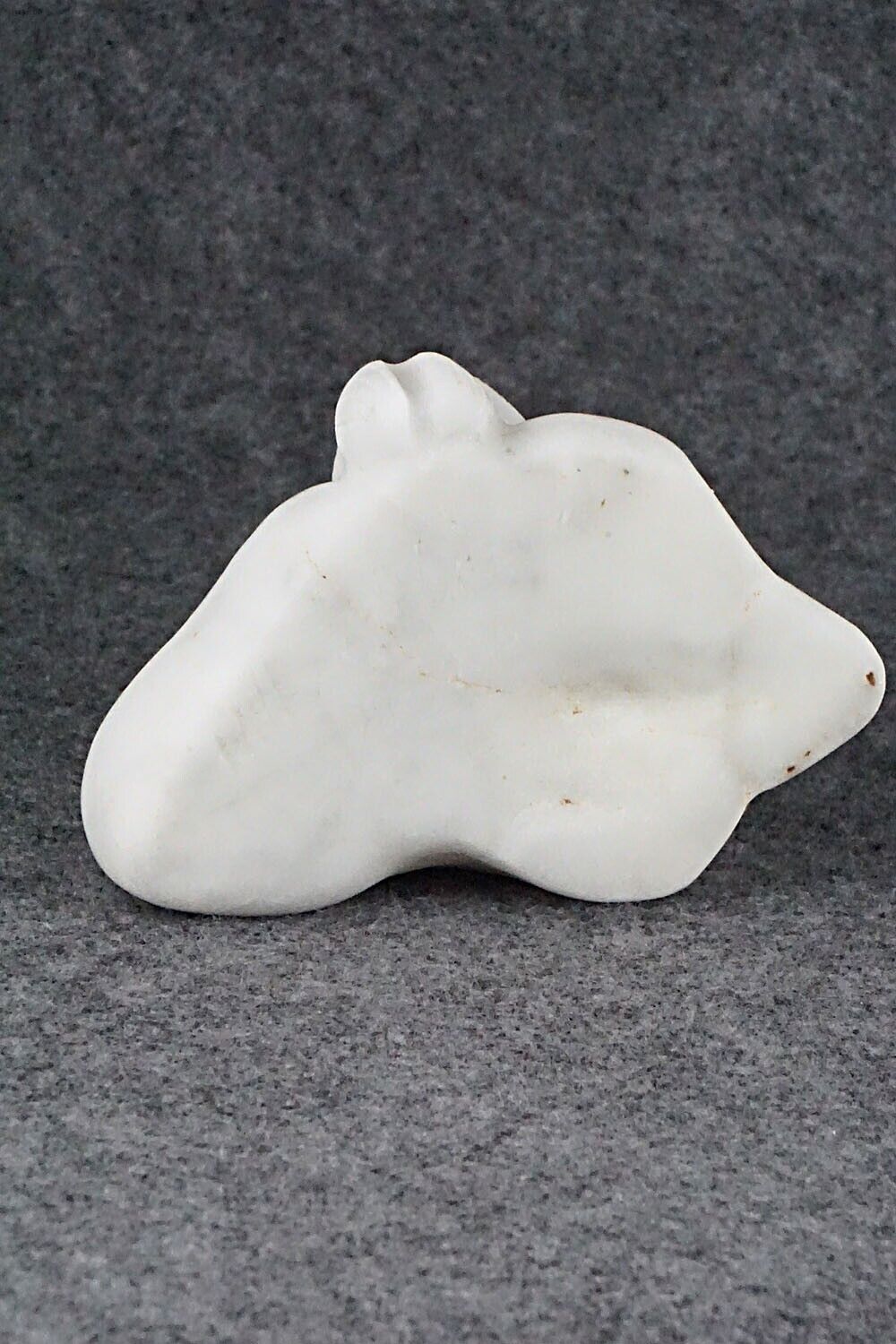 Seal and Pup Zuni Fetish Carving - Wilfred Cheama