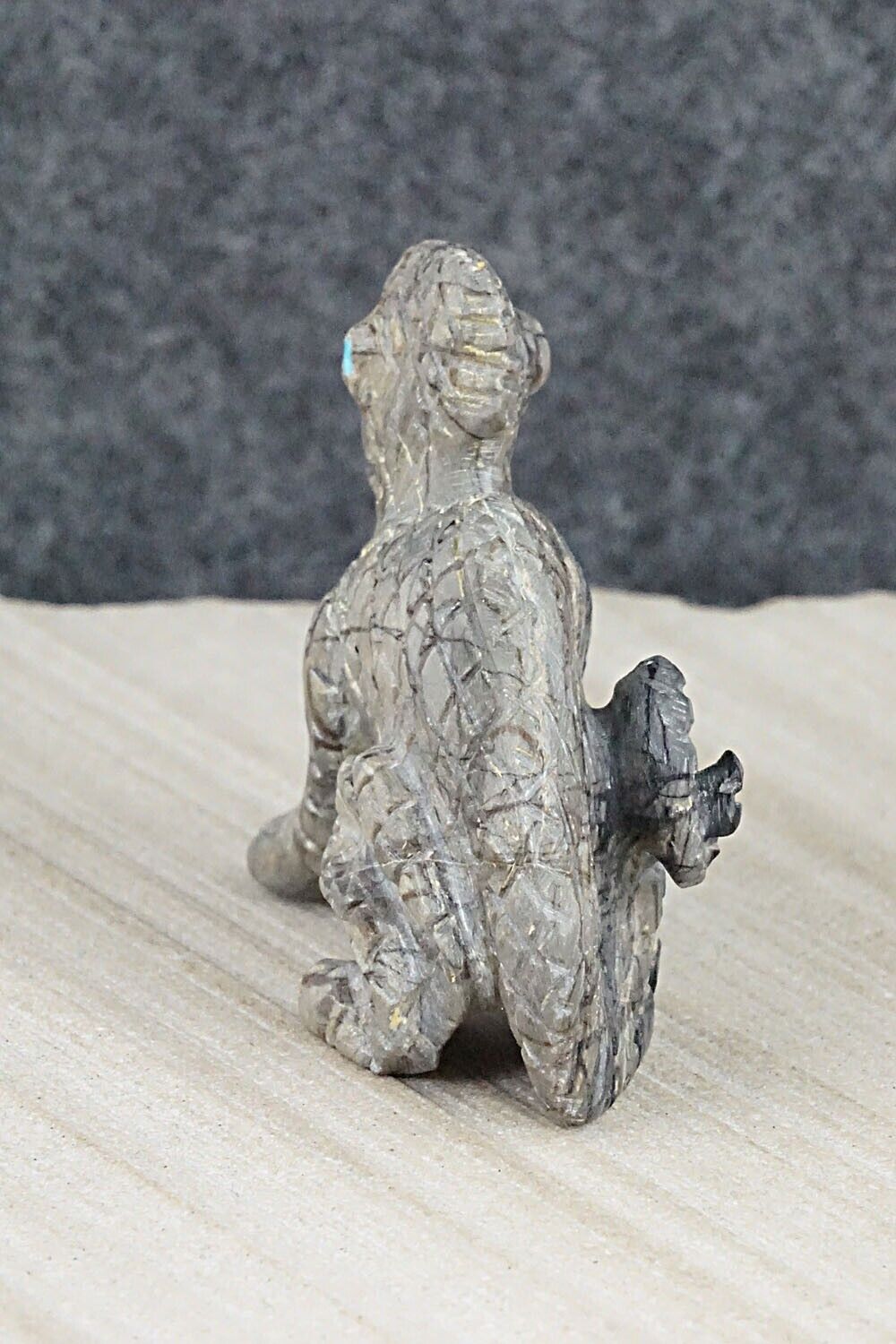 Chameleon Zuni Fetish Carving - Wilfred Cheama