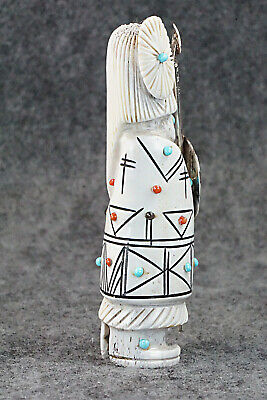 Hunter Zuni Fetish Carving - Claudia Peina
