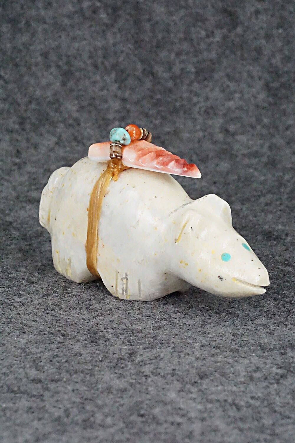 Bear Zuni Fetish Carving - Peter Gasper