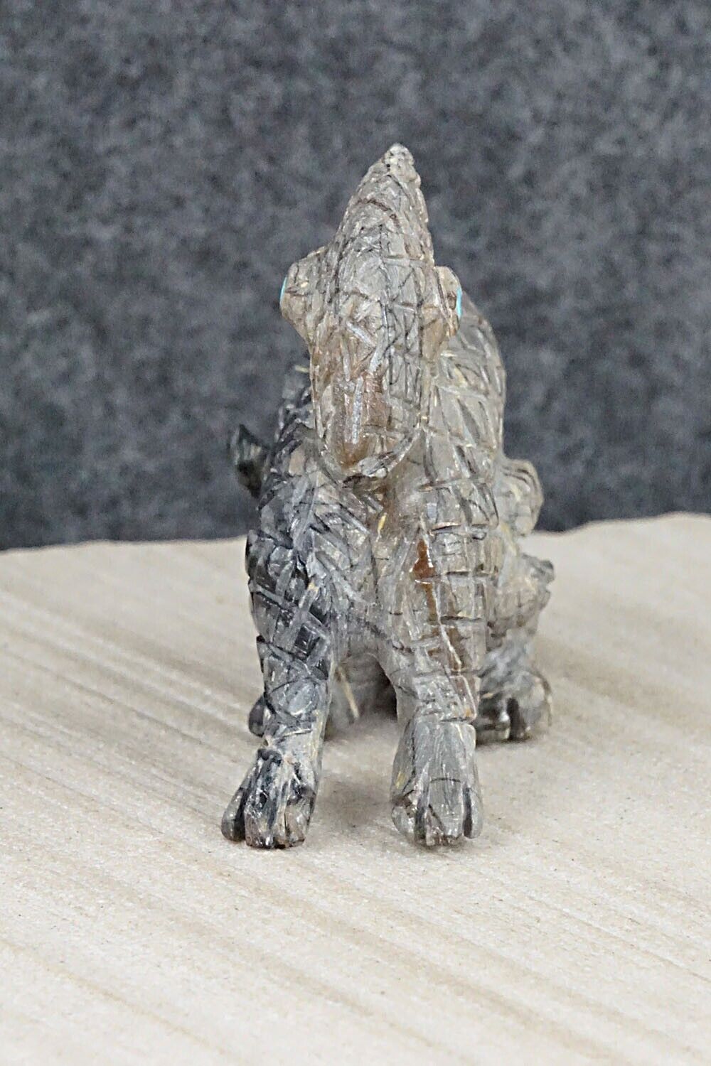 Chameleon Zuni Fetish Carving - Wilfred Cheama