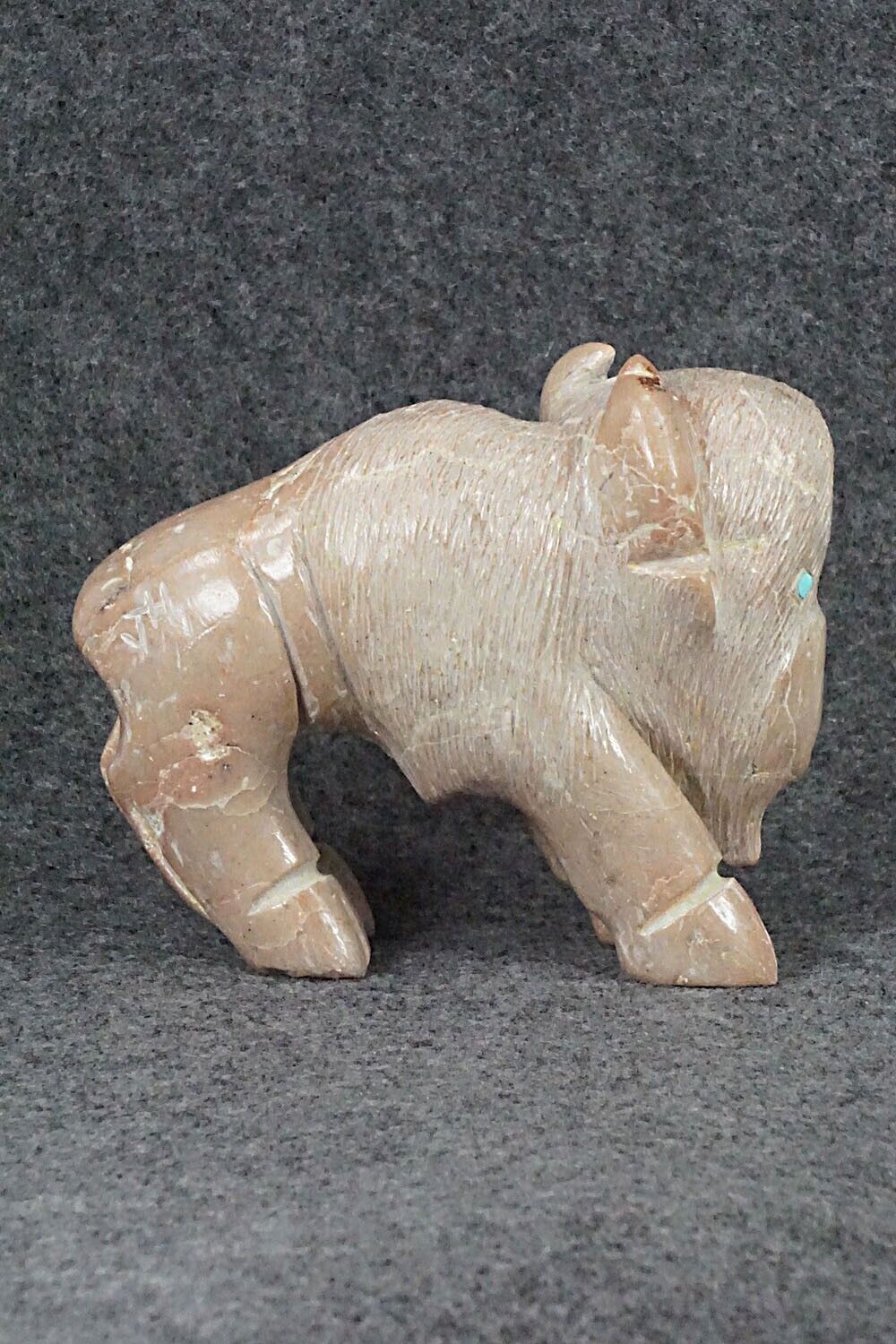 Buffalo Zuni Fetish Carving - Jonas Hustito
