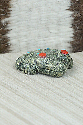 Frog Zuni Fetish Carving - Reynold Lunasee