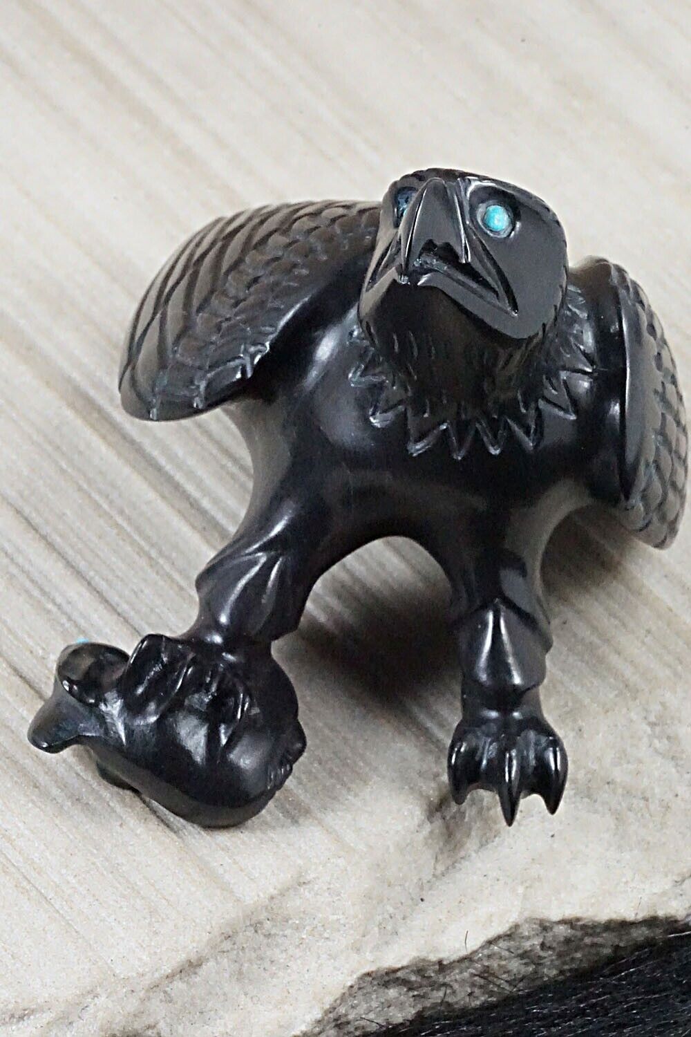 Eagle Zuni Fetish Carving - Albert Eustace