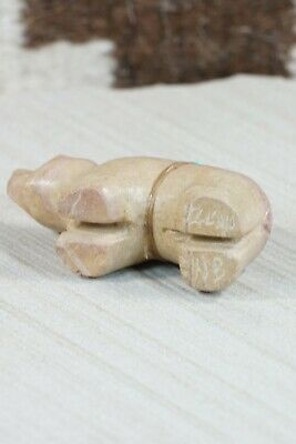 Bear Zuni Fetish Carving - Narren Bowannie - High Lonesome Trading