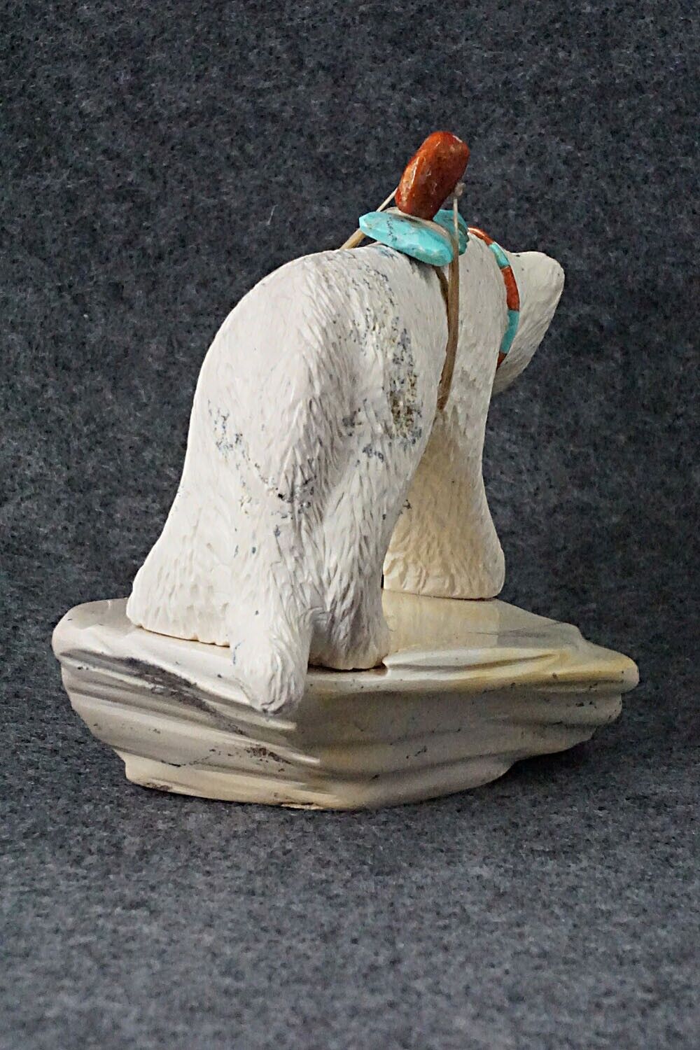 Mountain Lion Zuni Fetish Carving - Darrell Westika