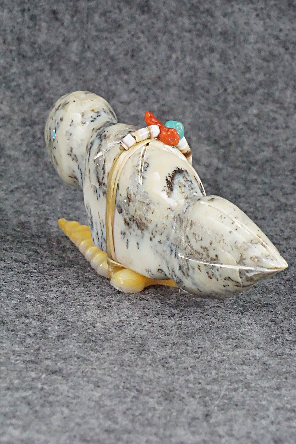 Bird Zuni Fetish Carving - Peter Gasper