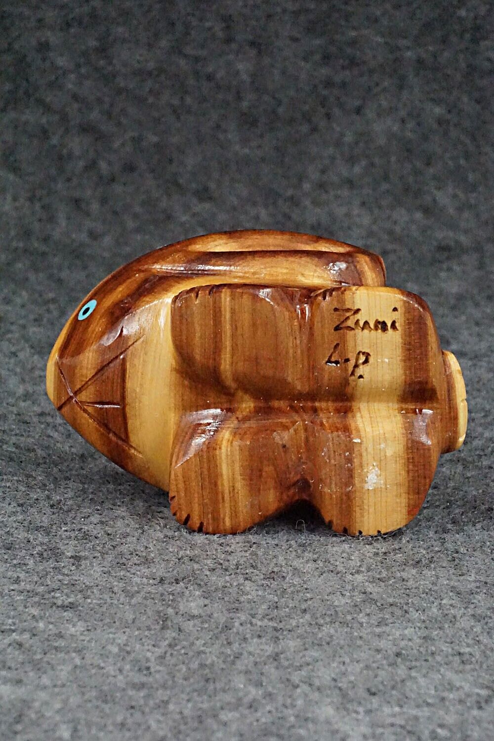 Rabbit Zuni Fetish Carving - Louise Ponchuella