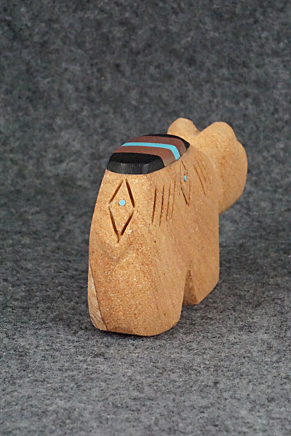 Bear Zuni Fetish Carving - Brandon Phillips