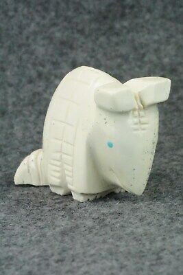 Armadillo Zuni Fetish Carving - Gilbert Lonjose