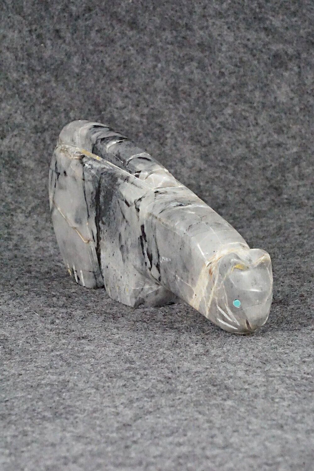 Mountain Lion Zuni Fetish Carving - Joshua Leki