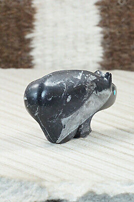 Bear Zuni Fetish Carving - Ronnie Lunasee