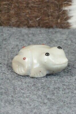 Frog Zuni Fetish Carving - Gordon Poncho