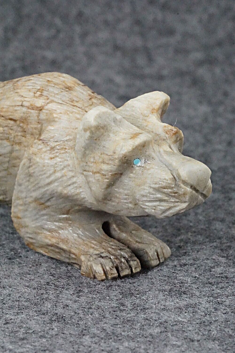 Mountain Lion Zuni Fetish Carving - Tony Mackel