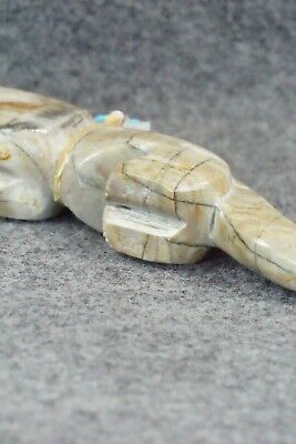 Mountain Lion Zuni Fetish Carving - Stewart Alanzo