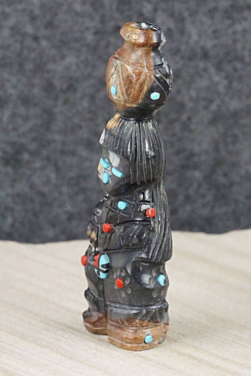 Ola Maiden Zuni Fetish Carving - Danette Laate