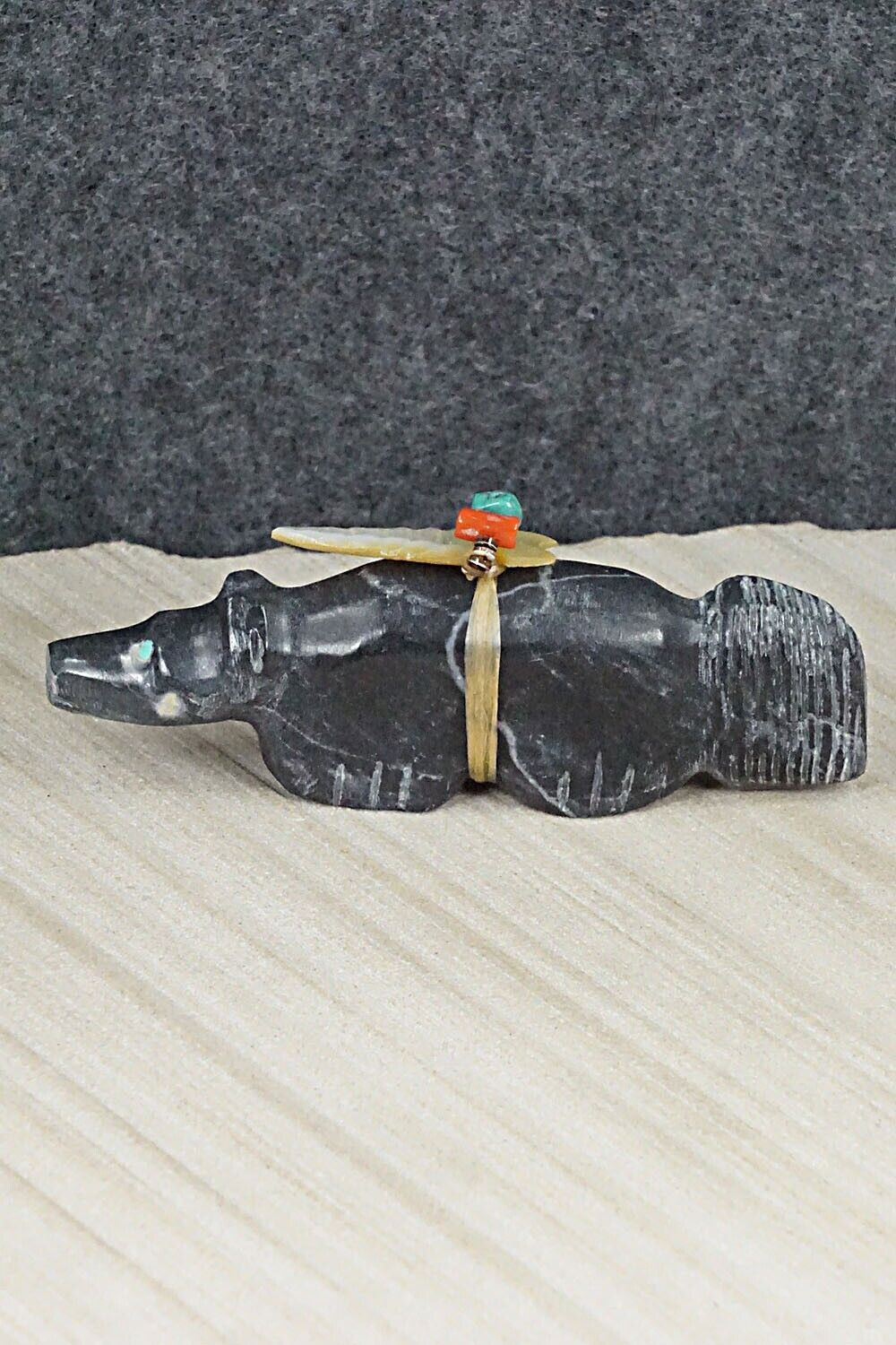 Wolf Zuni Fetish Carving - Peter Gasper