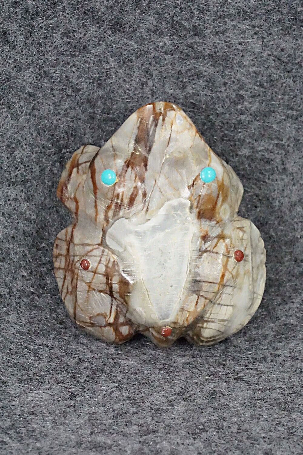 Frog Zuni Fetish Carving - Gordon Poncho
