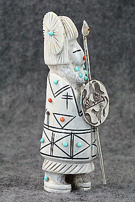 Hunter Zuni Fetish Carving - Claudia Peina