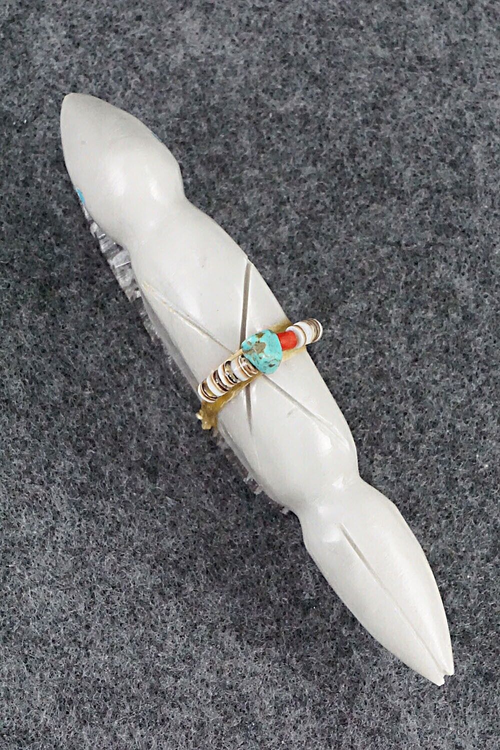 Bird Zuni Fetish Carving - Peter Gasper