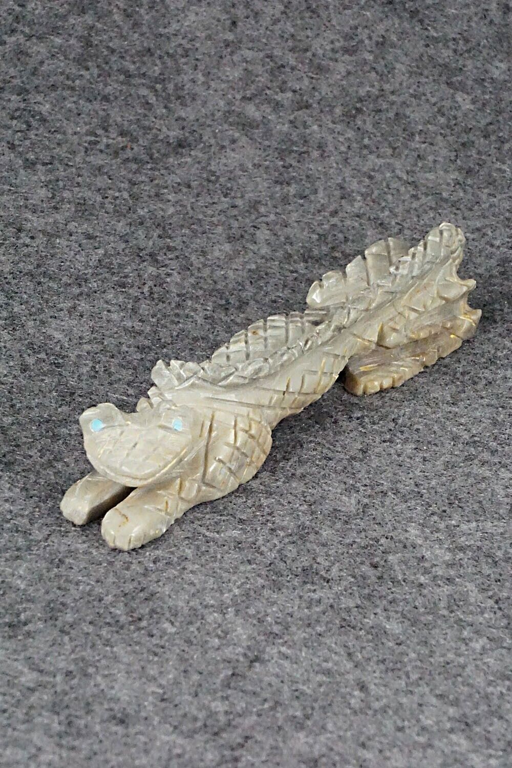 Lizard Zuni Fetish Carving - Cody Cheama