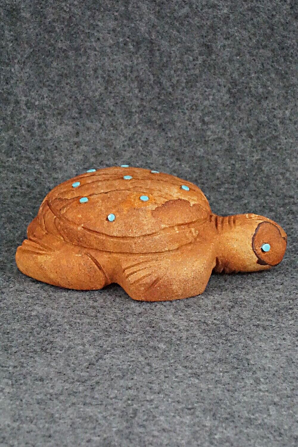 Turtle Zuni Fetish Carving - Louise Ponchuella