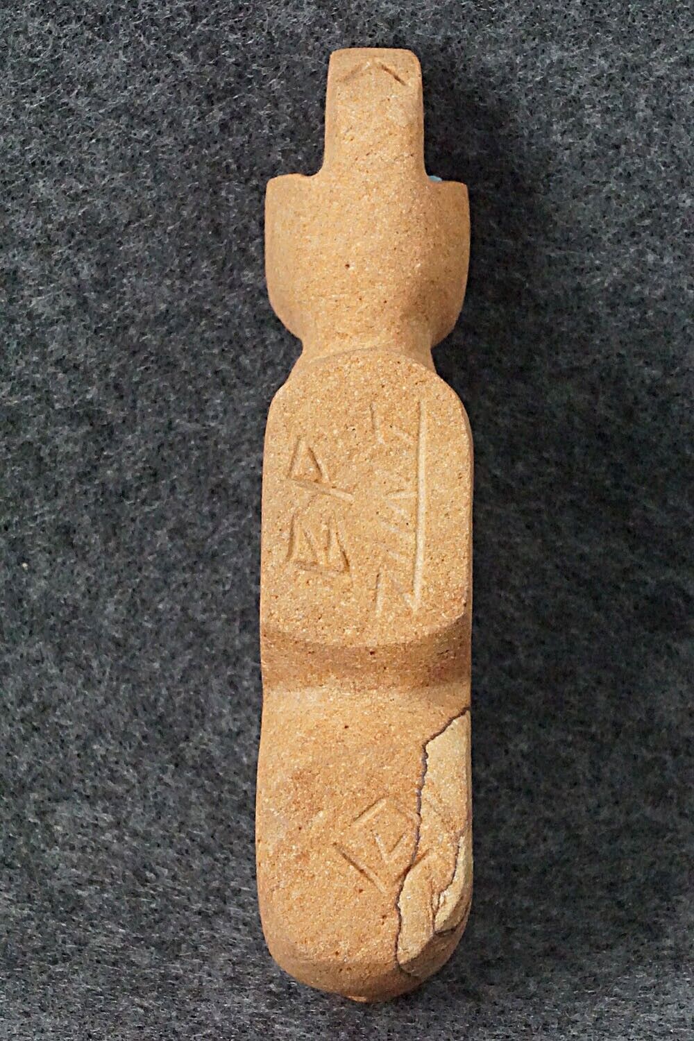 Bear Zuni Fetish Carving - Brandon Phillips