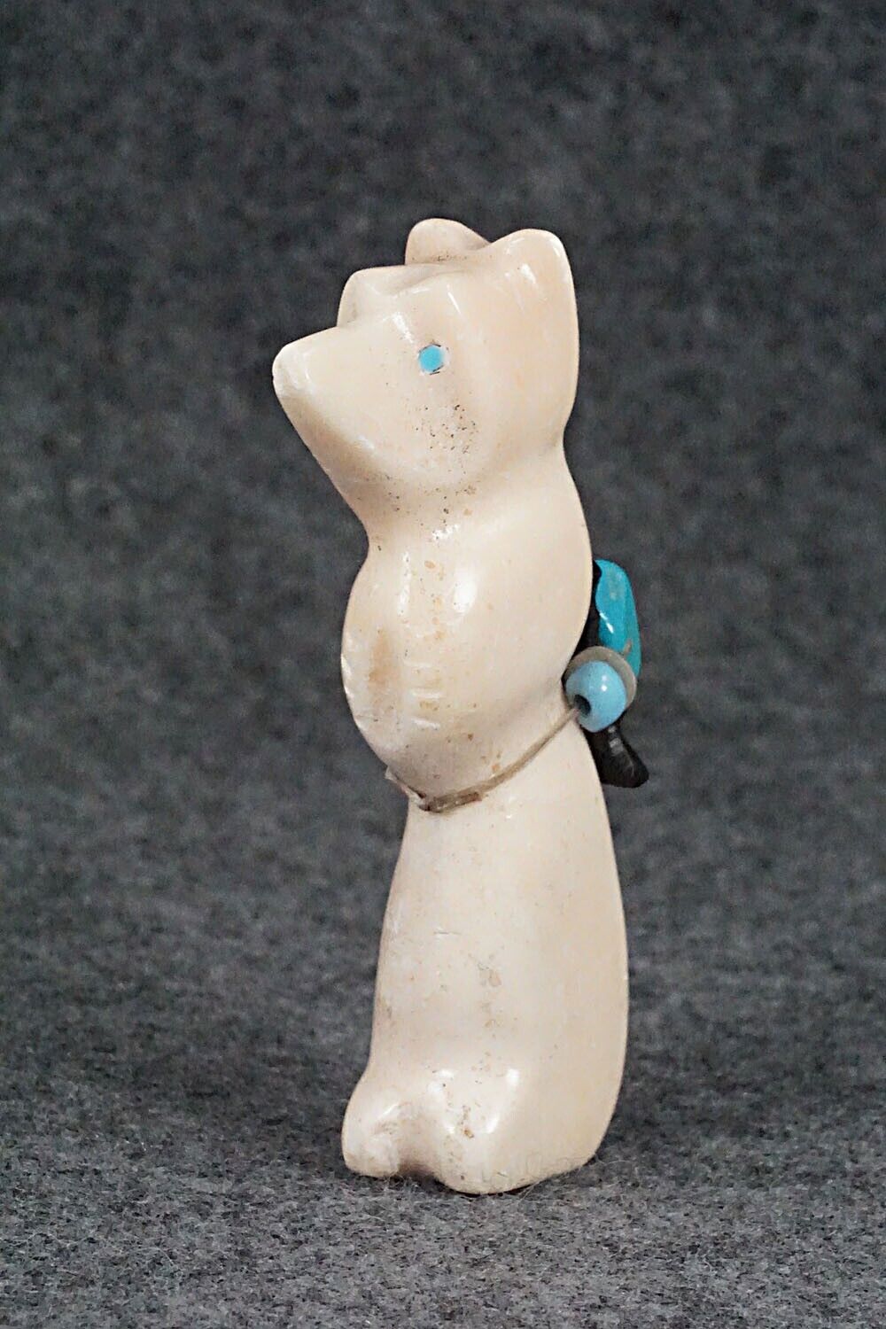 Bear Zuni Fetish Carving - Lance Deysee
