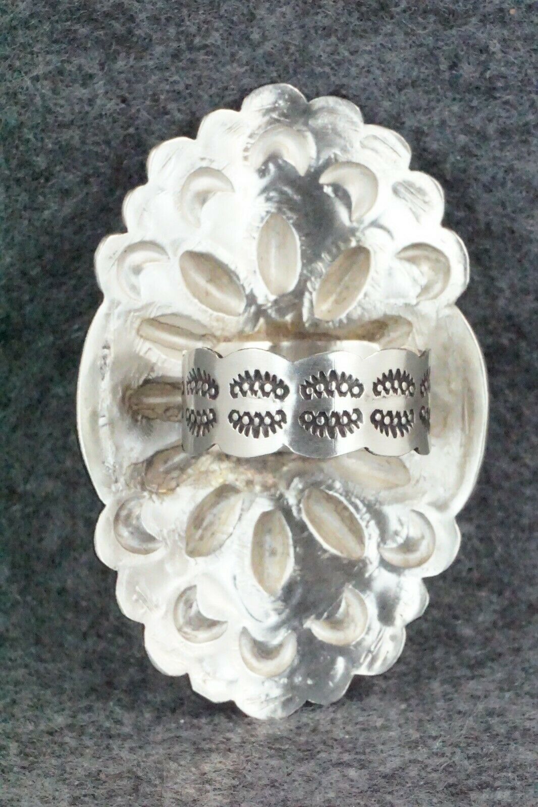 Sterling Silver Ring - Leander Tahe - Size 9