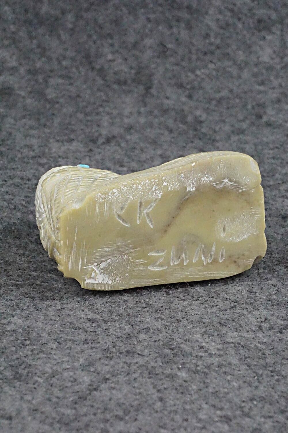 Hummingbird Zuni Fetish Carving - Carlton Kaamasee