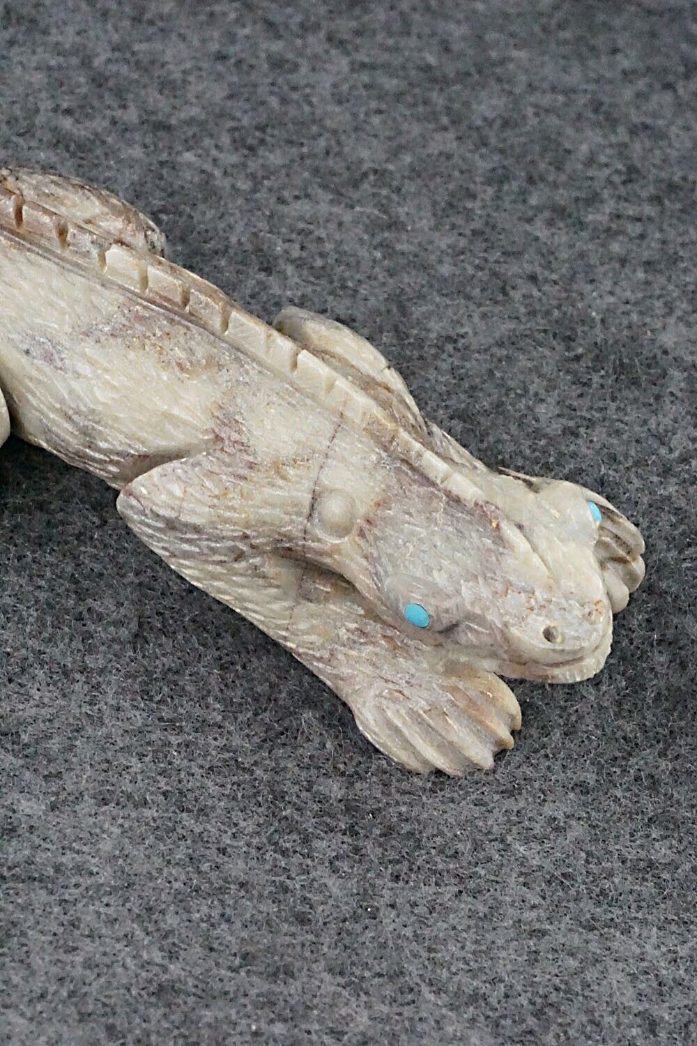 Lizard Zuni Fetish Carving - Lance Cheama