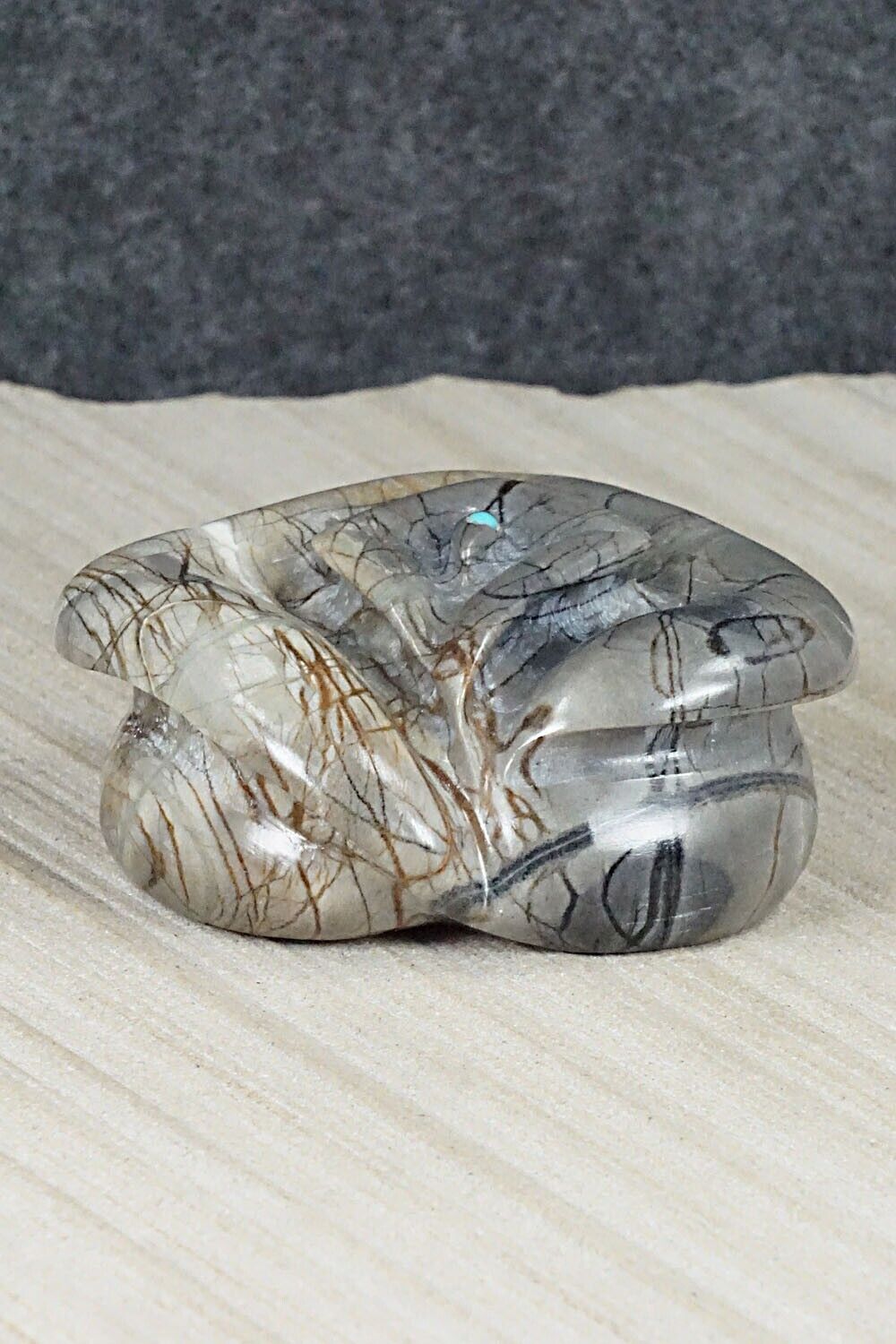 Snake Zuni Fetish Carving - Shannon Calavaza