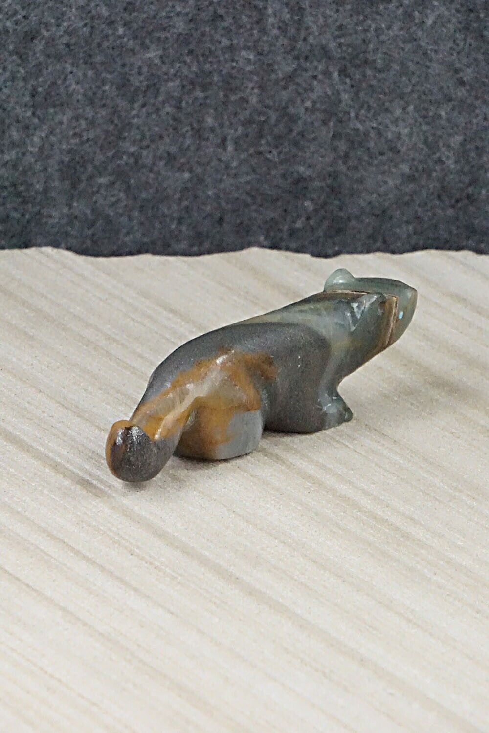 Mountain Lion Zuni Fetish Carving - David Chavez