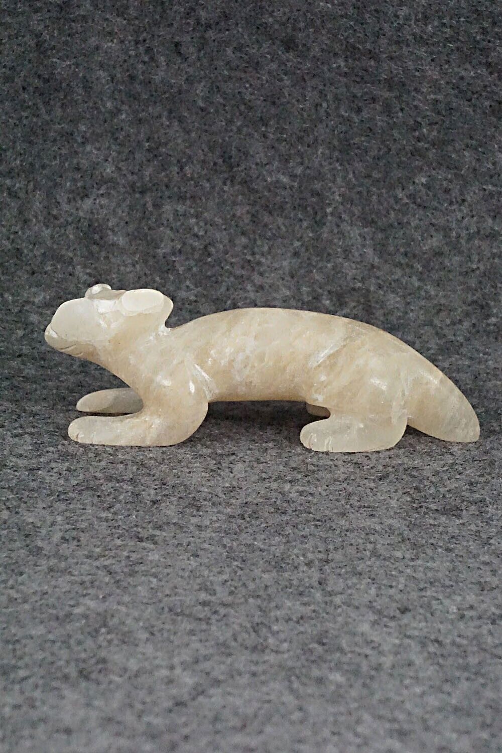 Bobcat Zuni Fetish Carving - Cody Cheama