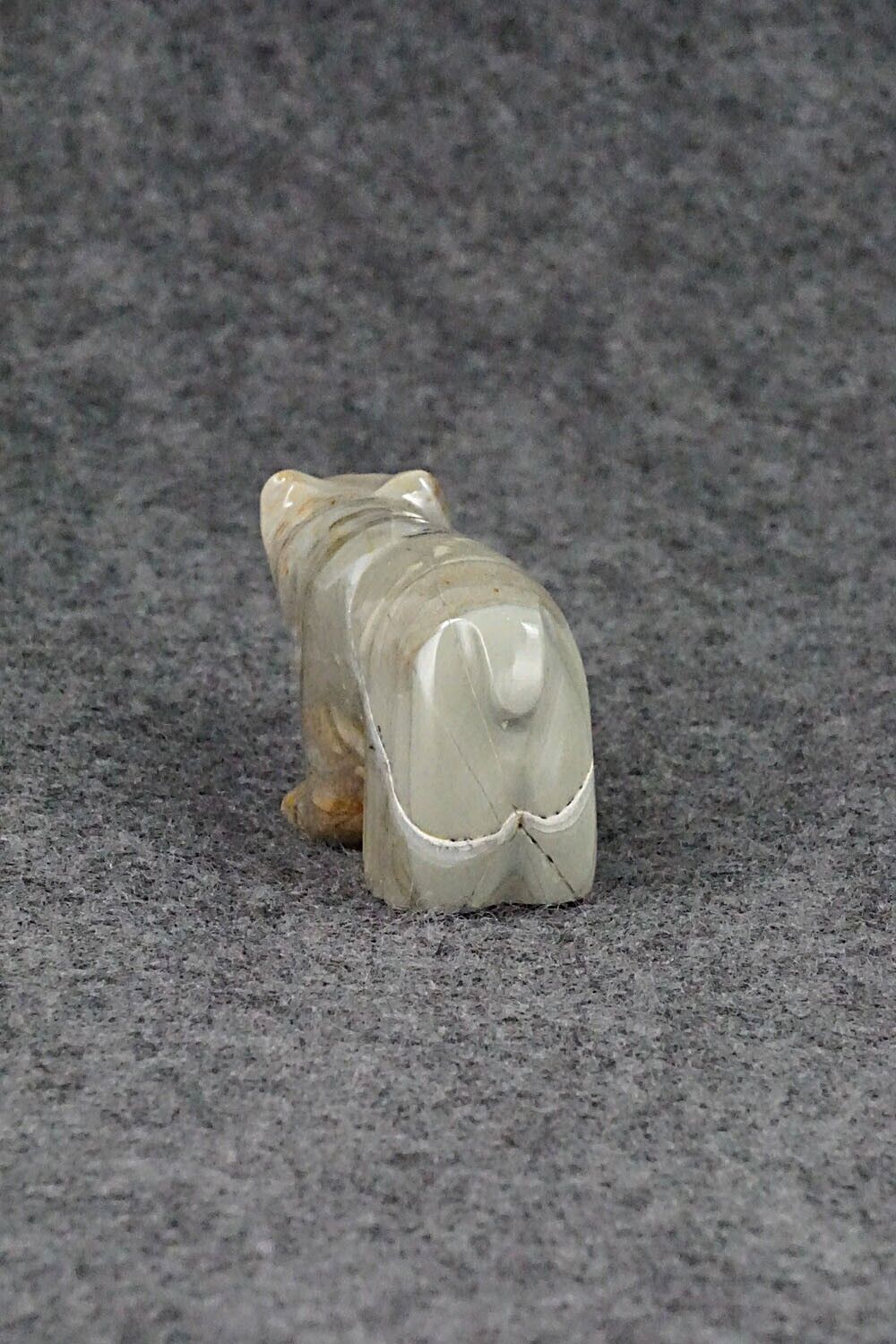 Bear Zuni Fetish Carving - David Chavez