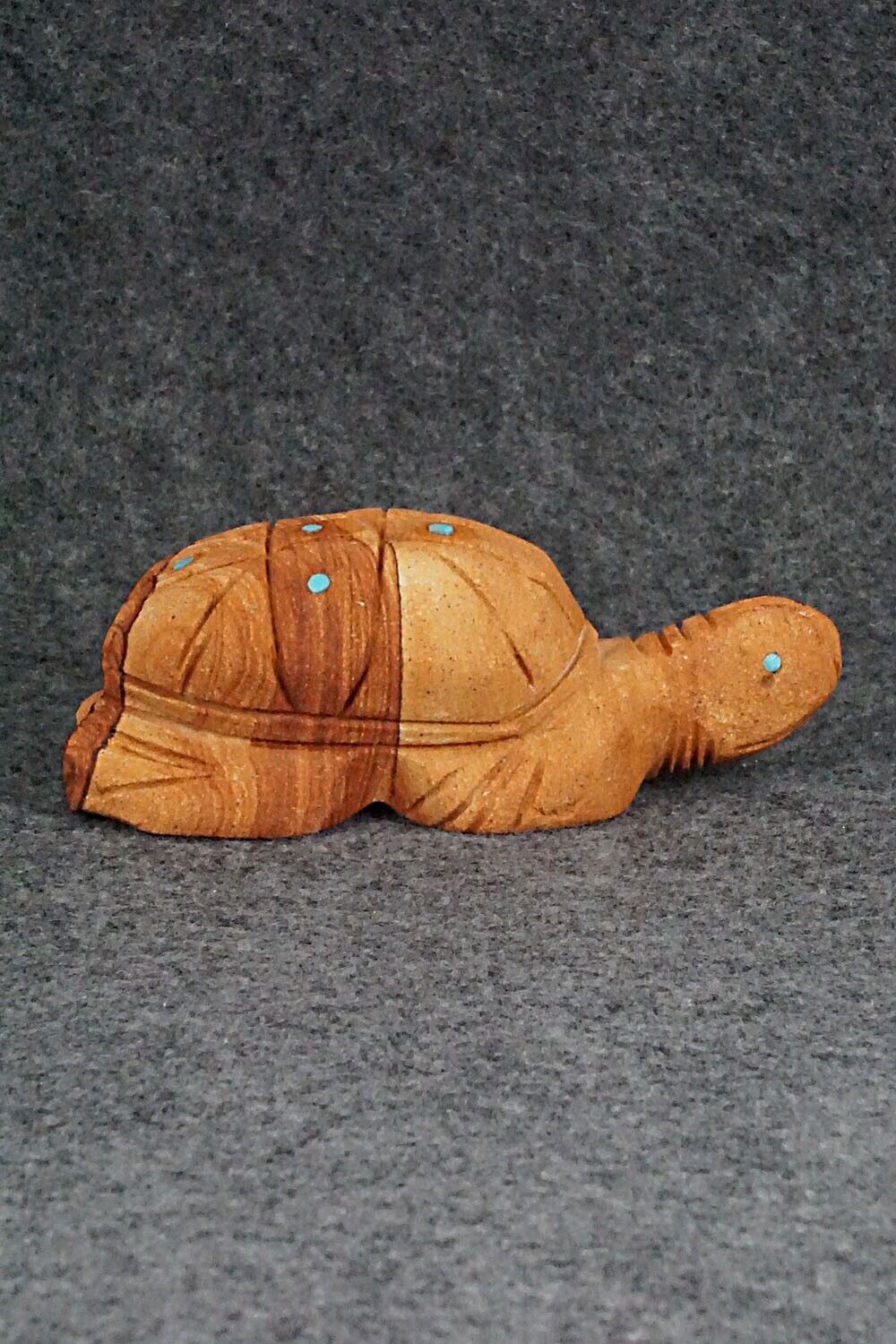 Turtle Zuni Fetish Carving - Louise Ponchuella