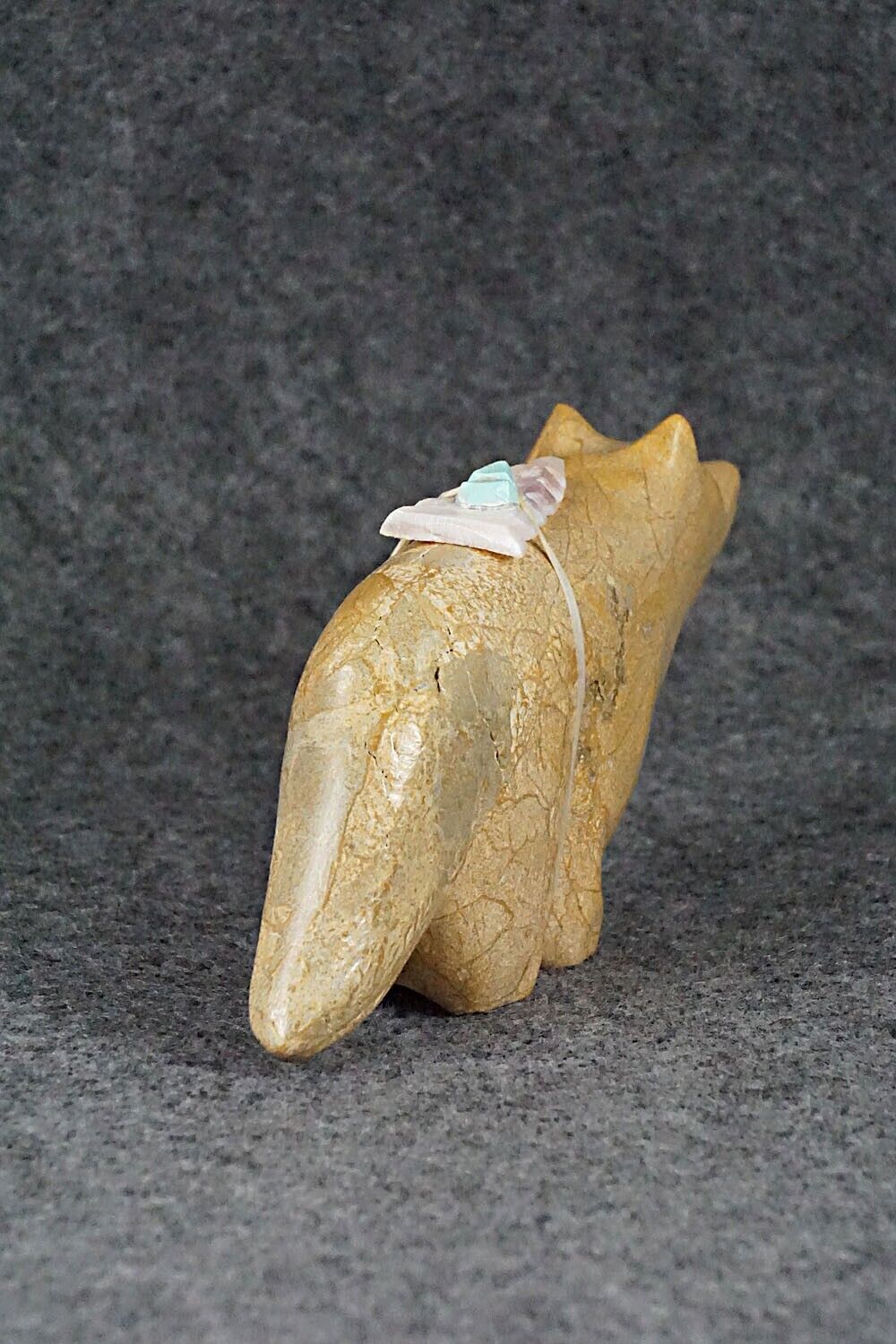 Wolf Zuni Fetish Carving - Delvin Leekya
