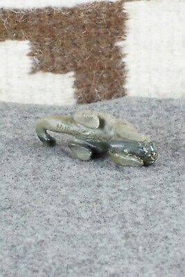Mountain Lion Zuni Fetish Carving - Wilfred Cheama