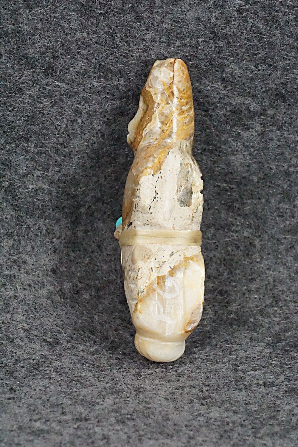 Bear Zuni Fetish Carving - Peter Gasper